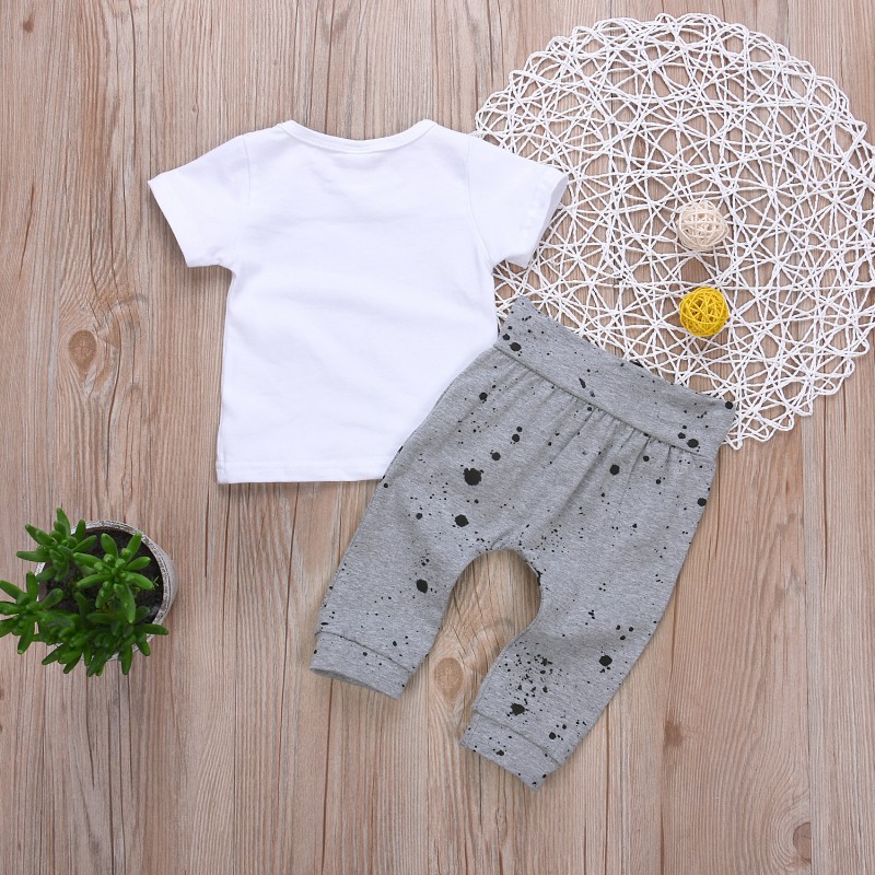 Set áo thun tay ngắn kèm quần dài họa tiết ngộ nghĩnh cho bé trai