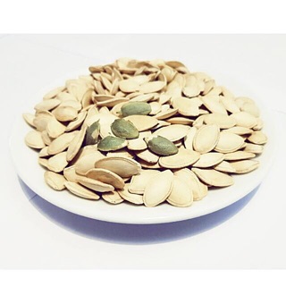 500g hạt bí nếp rang sẵn
