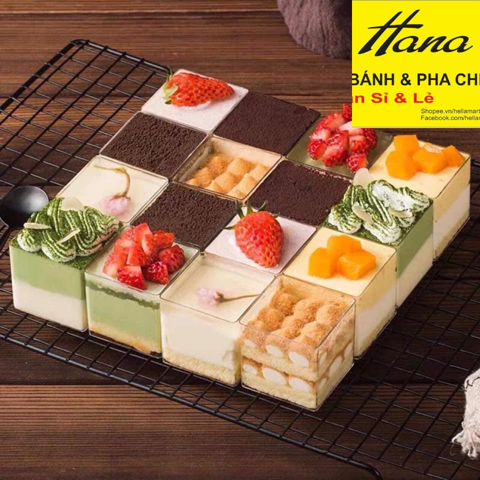 Set 10 Hộp mousse Vuông ( Không kèm nắp )