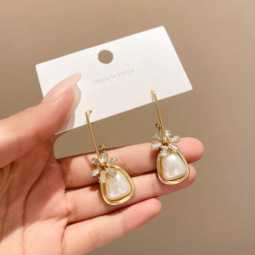 Hoa Tai Dáng Dài Hình Lọ Thủy Tinh Thời Trang|Đôi Khuyên Tai Gắn Hạt Ngọc Trai Thời Trang Cho Nữ