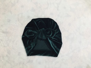 Mũ turban nhung cho bé