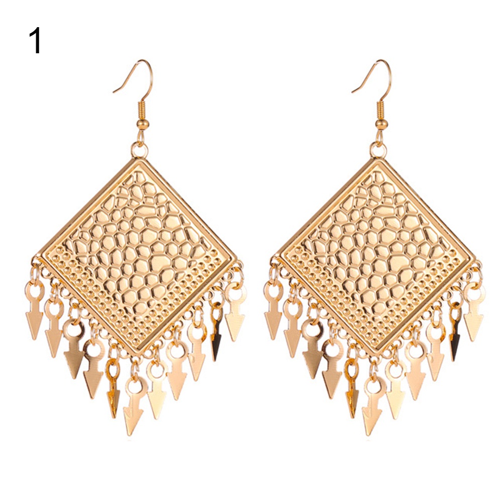 Đôi Bông Tai Họa Tiết Hình Học Kiểu Dáng Cá Tính Cho Nữ