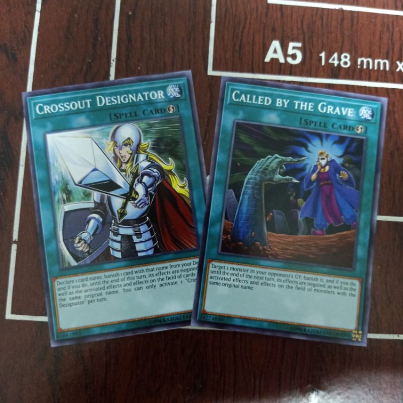 In bài Yu-Gi-Oh! 1 mặt tuỳ chọn (Ngôn ngữ Anh/Mỹ)