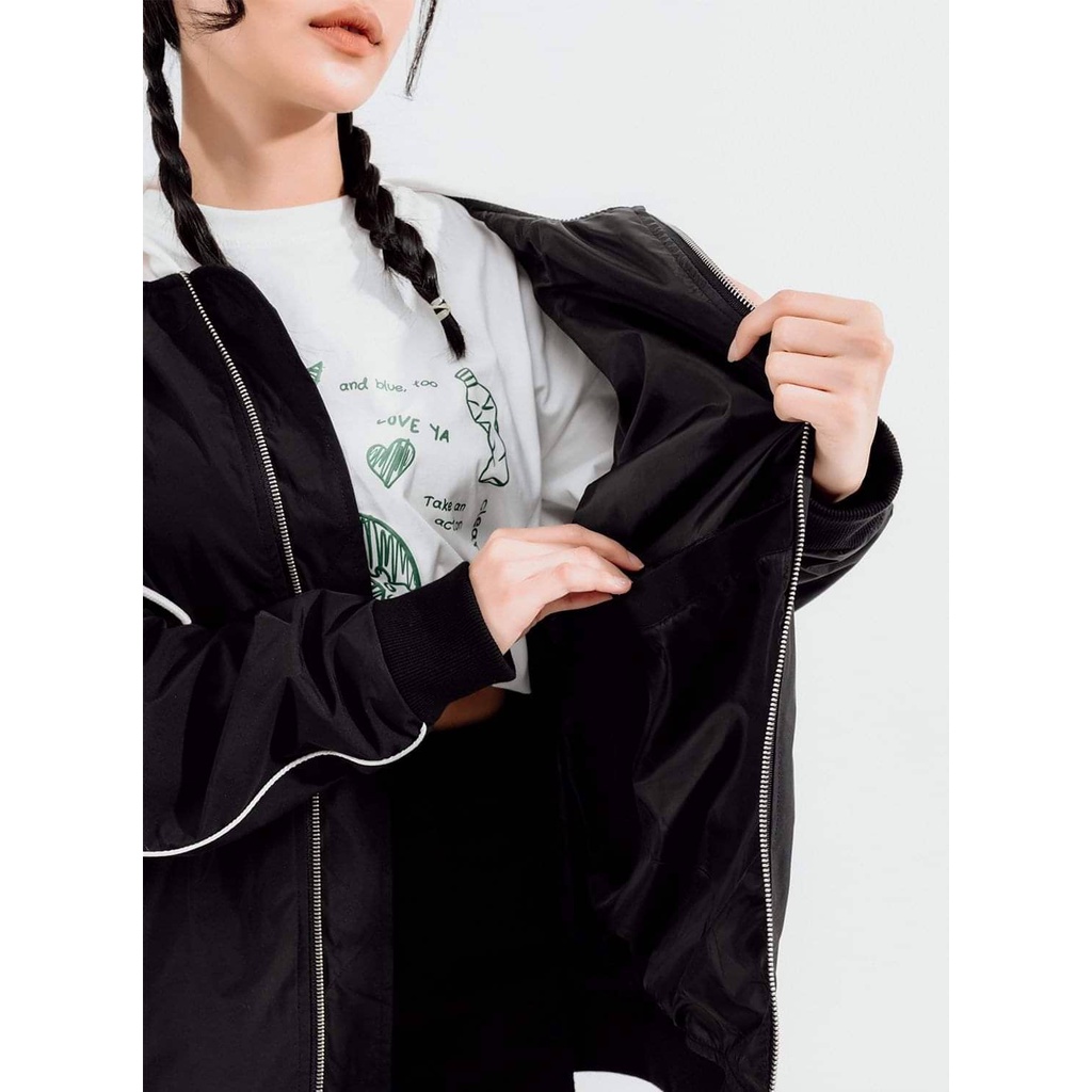 Áo khoác dù phối nón nam nữ, form rộng 2 lớp dày dặn.