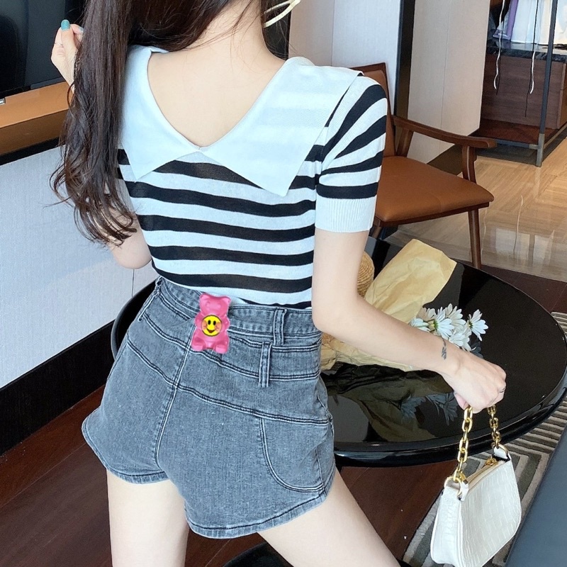 Áo len mongtoghi cổ thuỷ thủ hoạ tiết kẻ sọc thời trang sành điệu