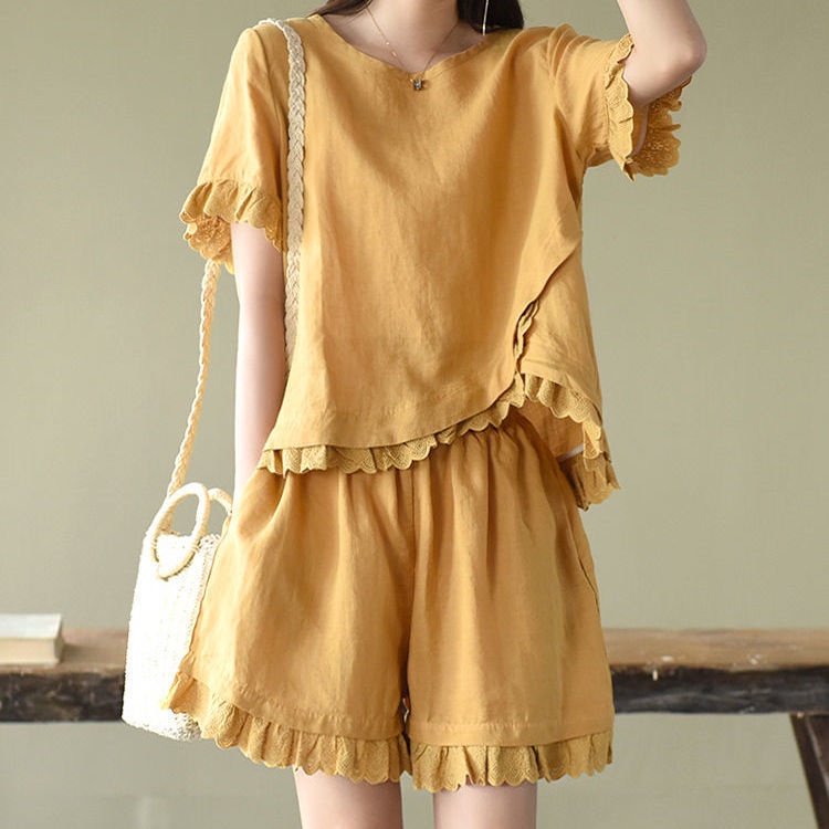Bộ Áo Thun Cotton + Quần ngắn ống rộng Thiết Kế Độc Đáo Thời Trang Mùa Hè Hàng Mới Cho Nữ 2022