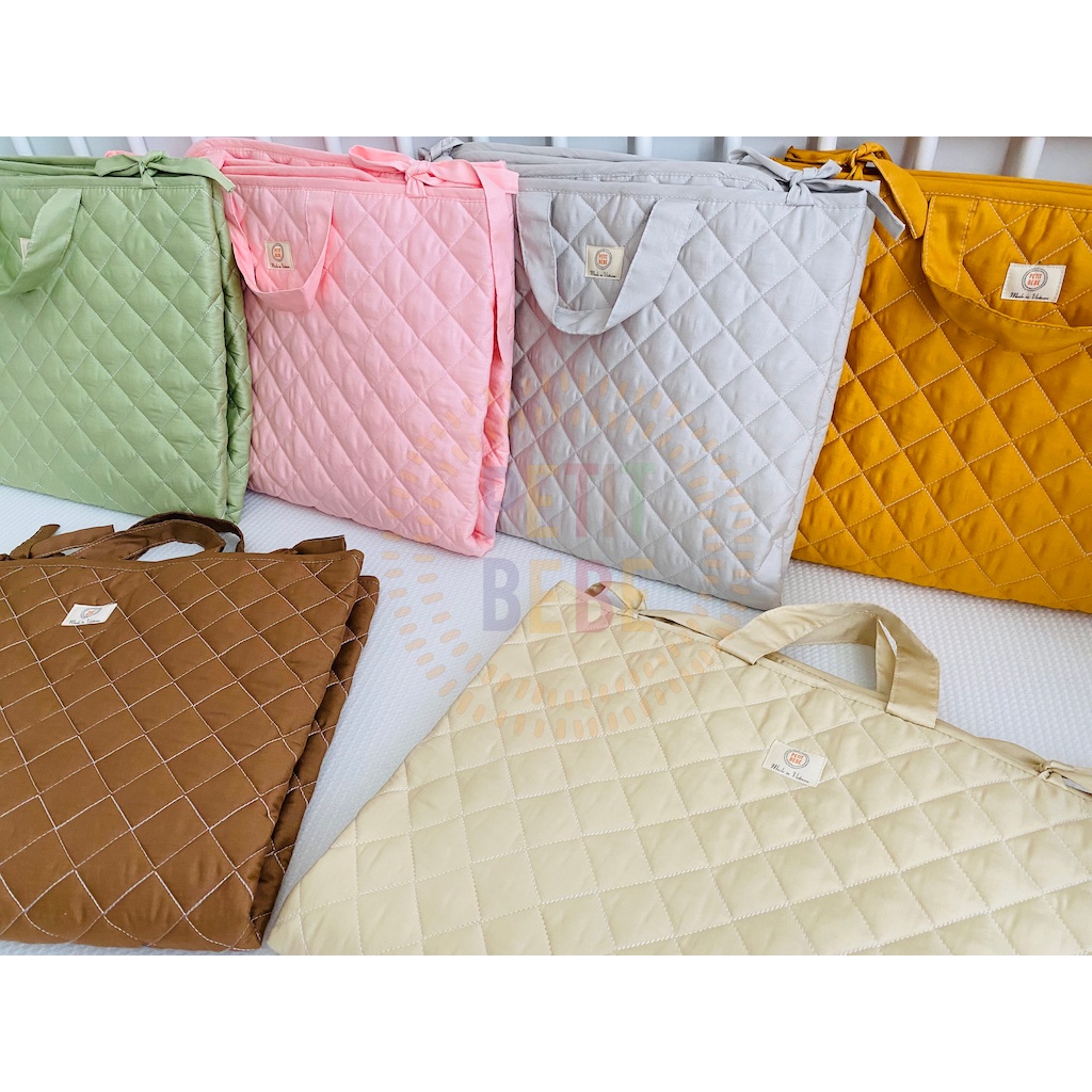 Tấm lót mẫu giáo cho bé Petit Bebe cotton chần bông gấp gọn tiện lợi
