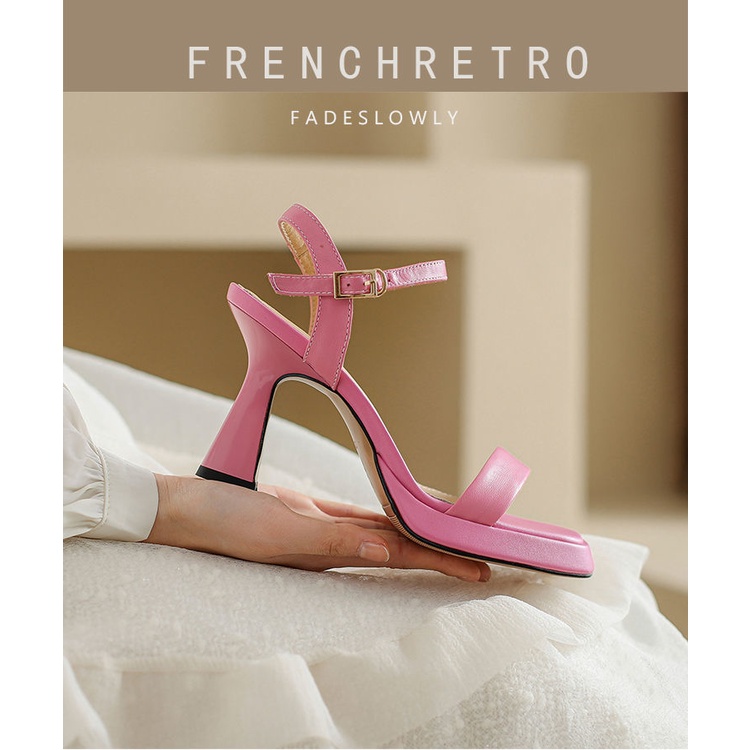 Giày Sandal Cao Gót 9 Hàng Đế Dày Mũi Vuông Chống Nước Màu Hồng Thời Trang Mùa Hè 2022