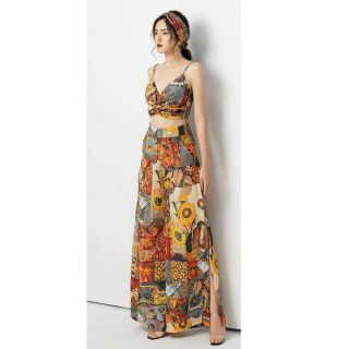 Set bộ trang phục hotgirl sexy ao croptop xoắn ngực quần ống rộng culottes hoạ tiết thổ cẩm hoa đẹp bisgize s m l xl xxl