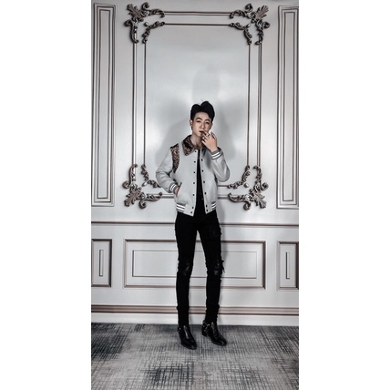 MẪU QUẦN BIKER JEANS ĐEN gối pha da 1/2