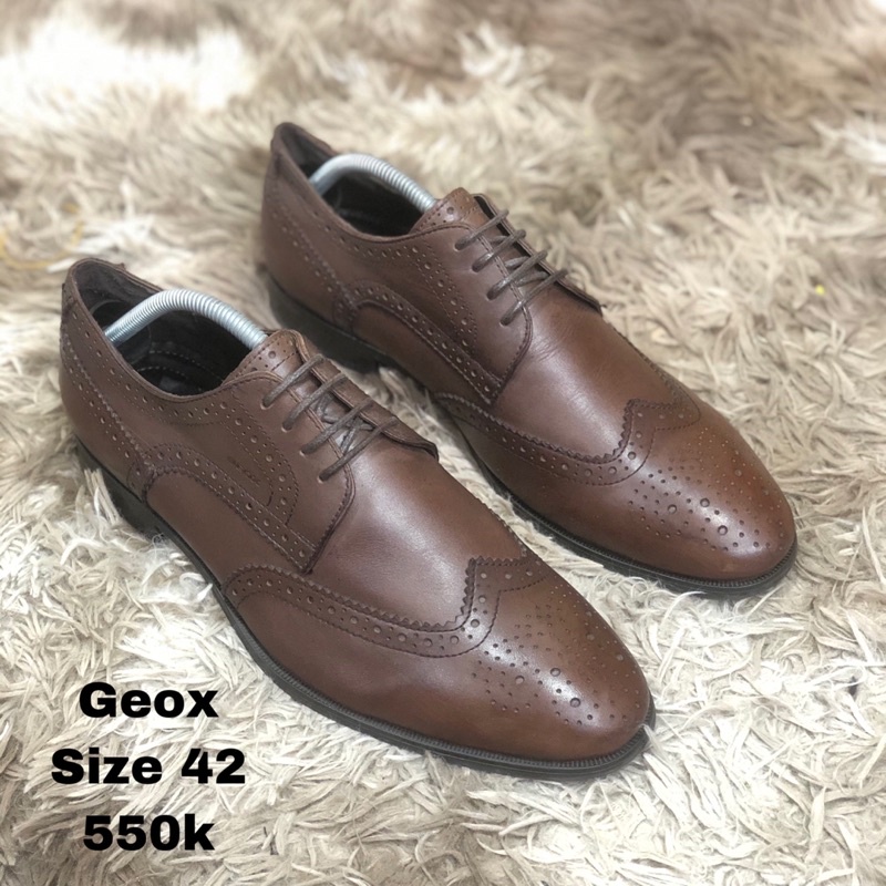 [TonaShoe] [Giày 2hand] [Size 42] Giày Wingtips Full Broughe Màu Đỏ Mận Đế Mềm