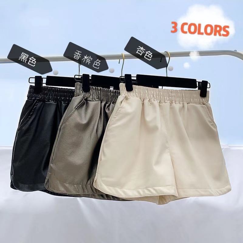 Quần short da lưng cao ống rộng thời trang cá tính | BigBuy360 - bigbuy360.vn