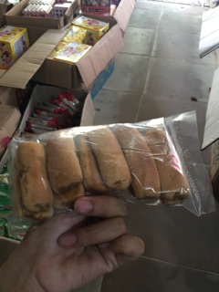 Gói 10 chiếc bánh chả lá chanh