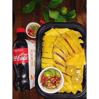 Gà ủ muối nguyên con