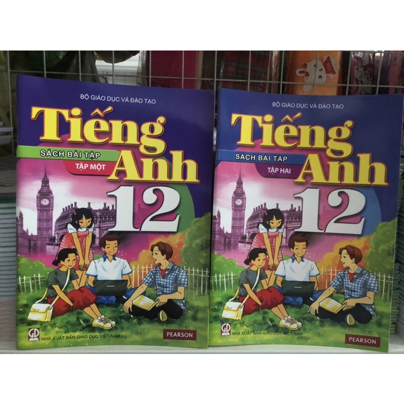 Tiếng anh lớp 12 tập 1 + tập 2 + bao kiếng(bộ 2 cuốn bài tập)