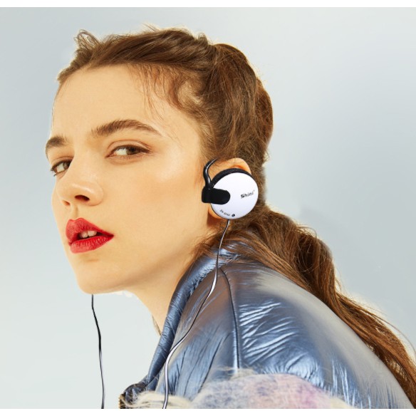 Tai nghe móc tai Q140 dây dù cực ấm