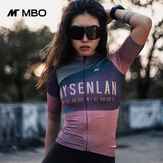 Áo thun nữ ngắn tay cổ tròn thời trang