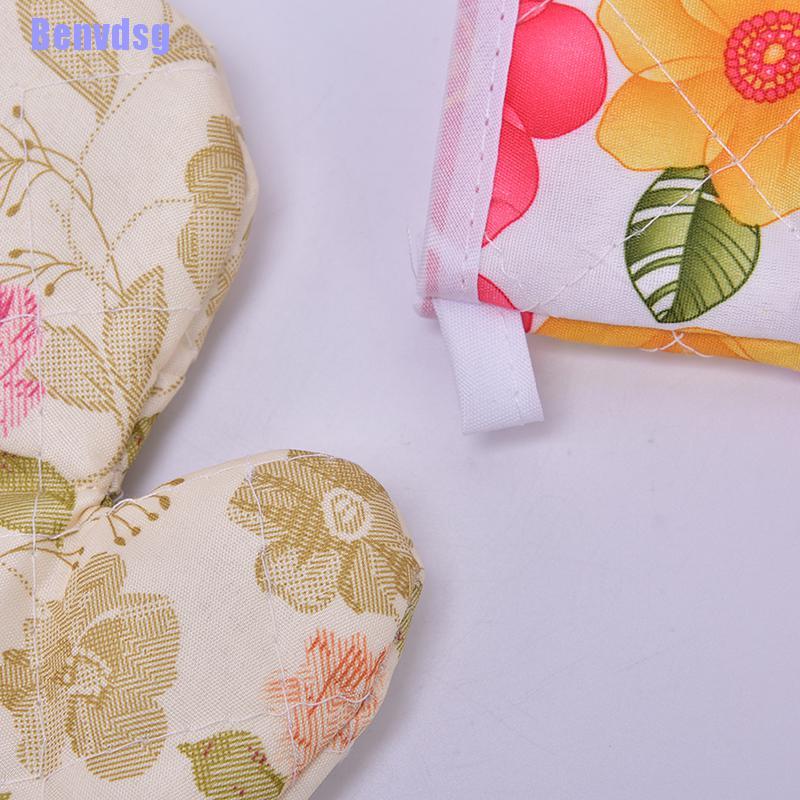 Găng tay cách nhiệt chống trượt dùng cho lò vi sóng tiện lợi