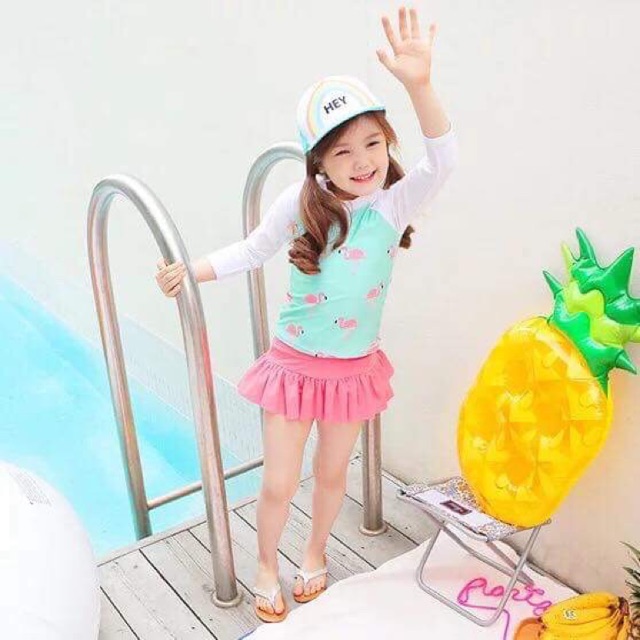 Đồ bơi bé gái