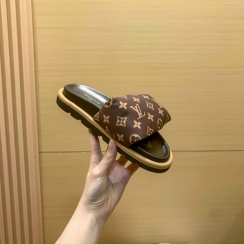 Dép lê lv quai ngang phồng hồ Ngọc hà cao cấp fullbox