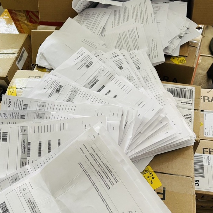 Hộp Xấu tinh chất làm sáng da The Ordinary Lactic Acid 10% + HA - 30ml