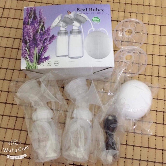 Máy hút sữa realbubee xuất nhật