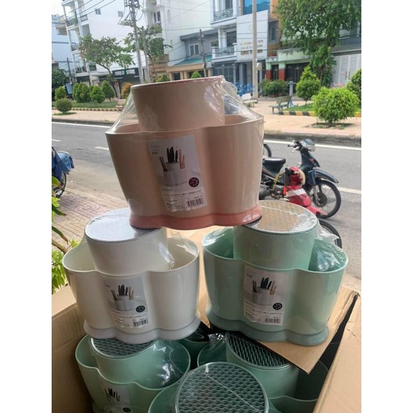 DỤNG CỤ CẮM DAO ĐŨA 3 ngăn,