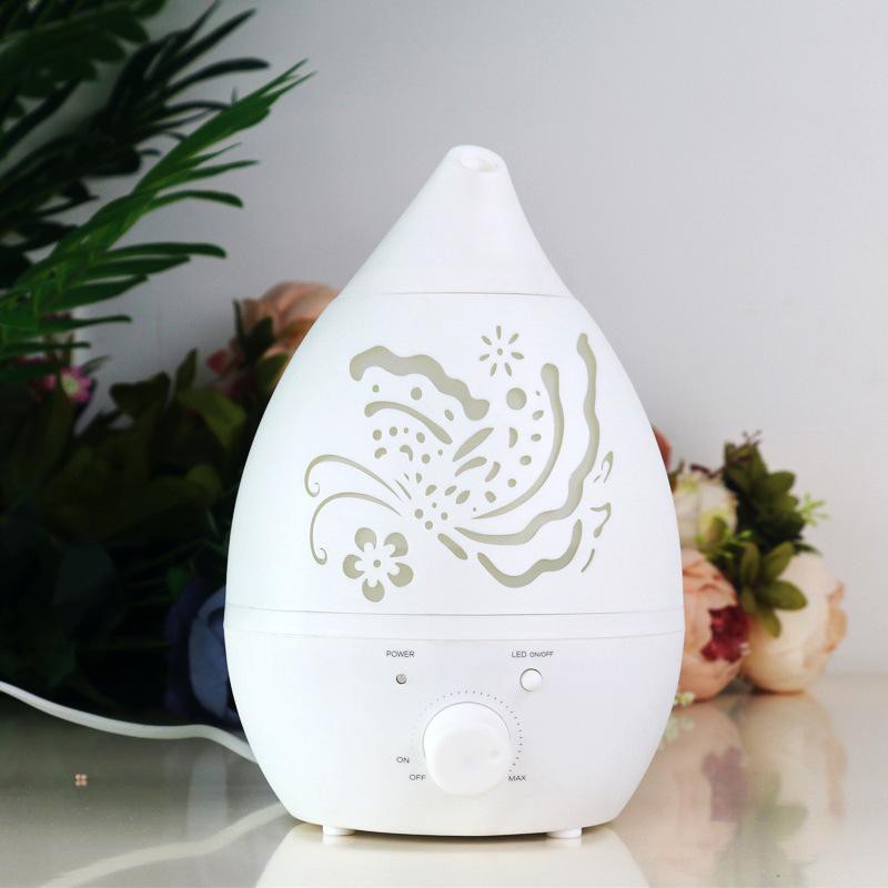 Máy khuếch tán tinh dầu phun sương thế hệ mới Hồ Điệp Cao Cấp 1500ml cùng vòi phun cute