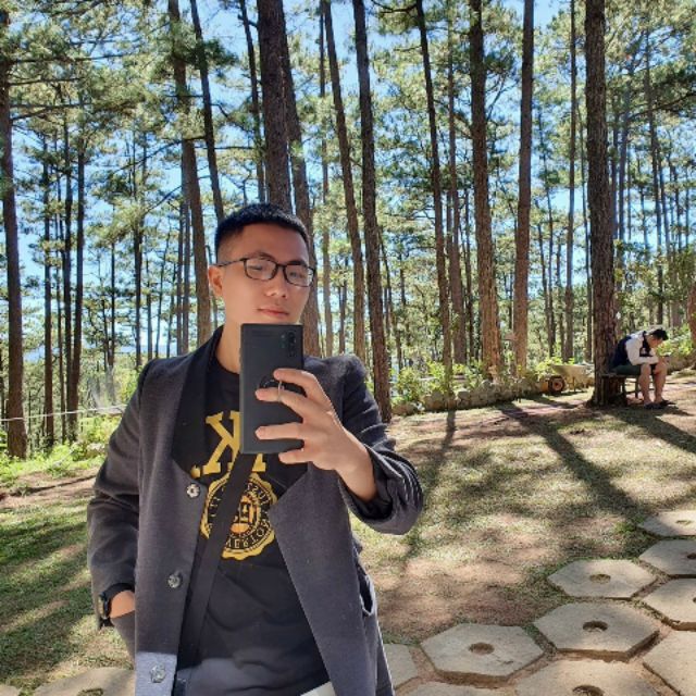 Bác Sĩ Mạnh ( Dermatologist)