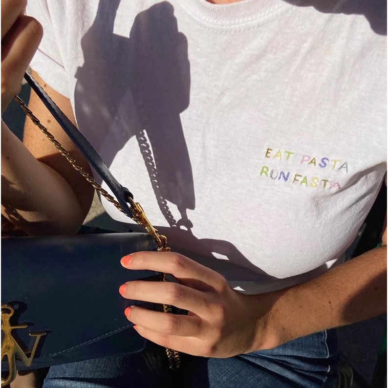 Áo thun thêu cotton unisex Eat pasta, run fasta