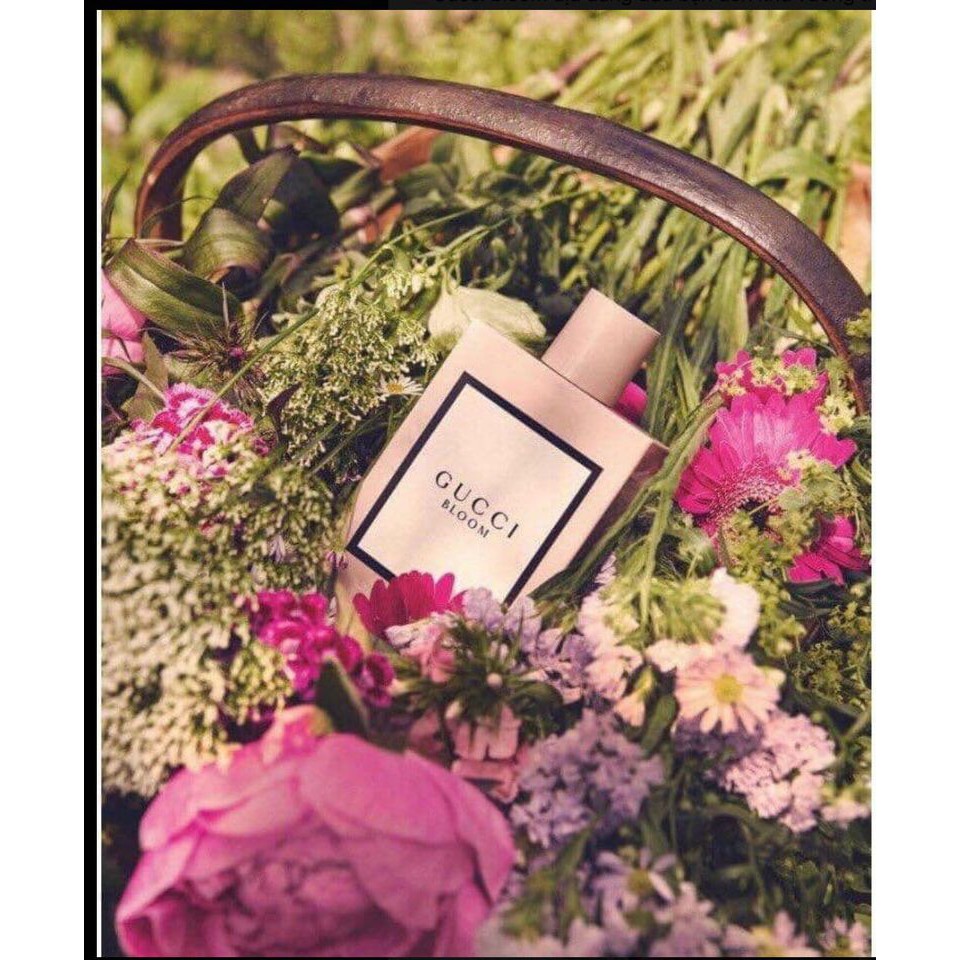 Nước hoa nữ Gussi Bloom hồng dung tich 100ml hương thơm của cả vườn hoa | BigBuy360 - bigbuy360.vn