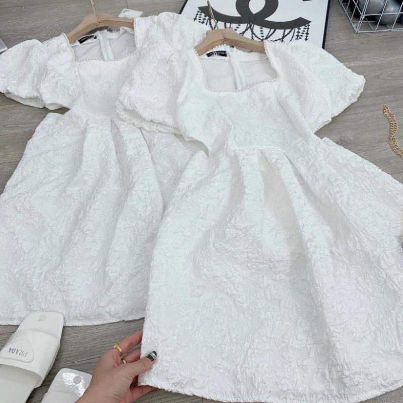 [Sỉ] Đầm Trắng Xốp Viền Ngọc Khoét Eo Siêu Xinh