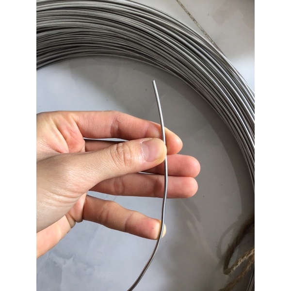 10 mét dây thép inox 2 li không rỉ sáng bóng mềm dẻo uốn được