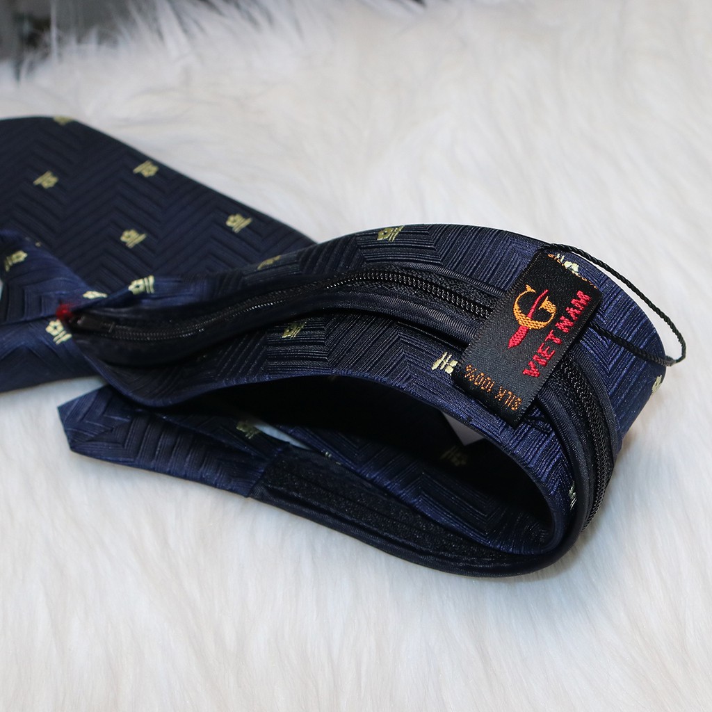 Cà vạt nam chú rể và công sở KING thắt sẵn họa tiết bản nhỏ 6cm vải silk lụa mịn cao cấp sang trọng C020