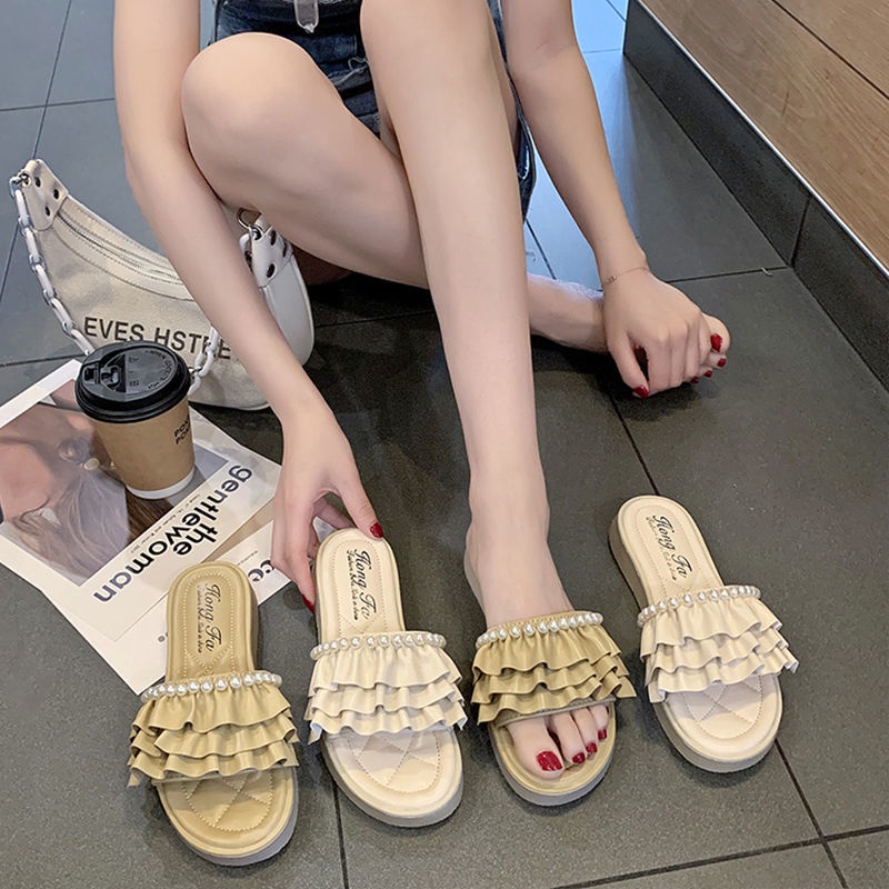 Dép Sandal Đi Biển Đế Mềm Đính Hạt Ngọc Trai Dành Cho Nữ