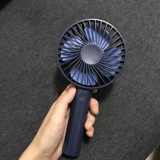 Quạt Tích Điện Mini, Quạt mini cầm tay cao cấp rất mát, 3 tốc độ gió | BigBuy360 - bigbuy360.vn