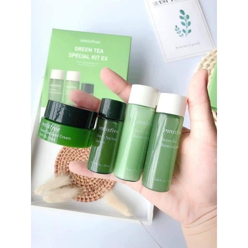 SÉT 4 MÓN DƯỠNG DA TRÀ XANH INNISFREE