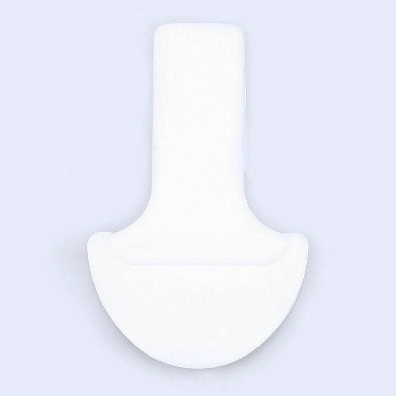 Dụng cụ nâng nắp bồn cầu vệ sinh an toàn tiện dụng