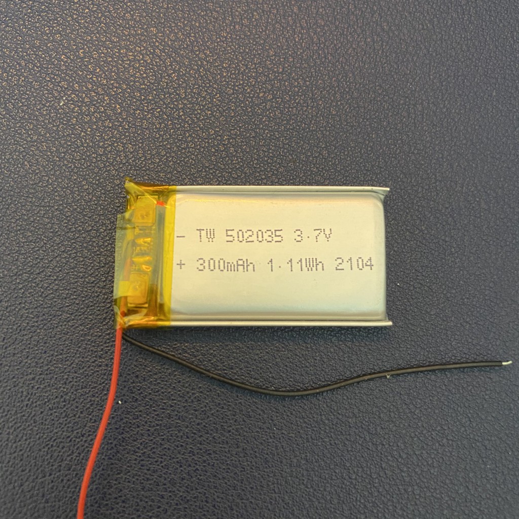 Pin Li-Po 3.7V 502035 300mAh (Lithium Polyme) Dùng cho dock sạc tai nghe bluetooth