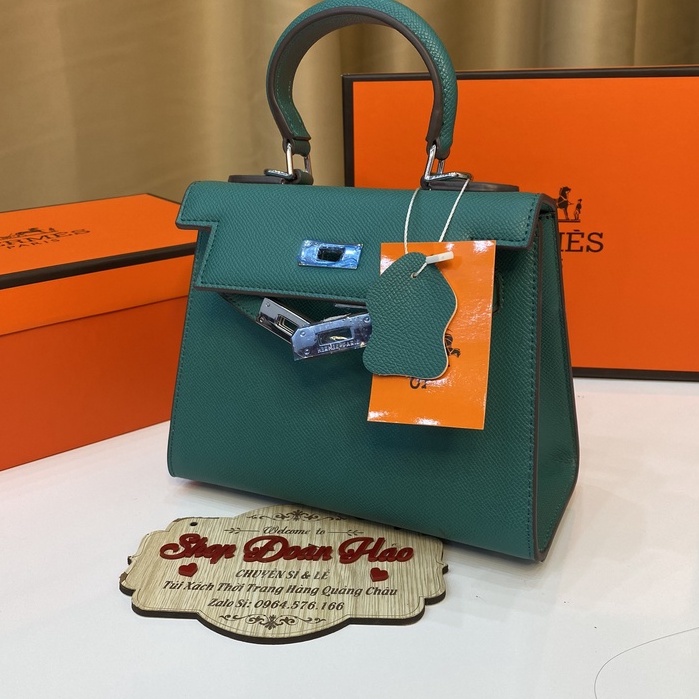 Túi cầm tay đeo chéo sai 25 da đẹp tặng kèm khăn(có hộp)