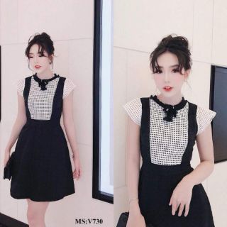 Váy yếm phối ren kẻ sọc 450k giảm còn 350k