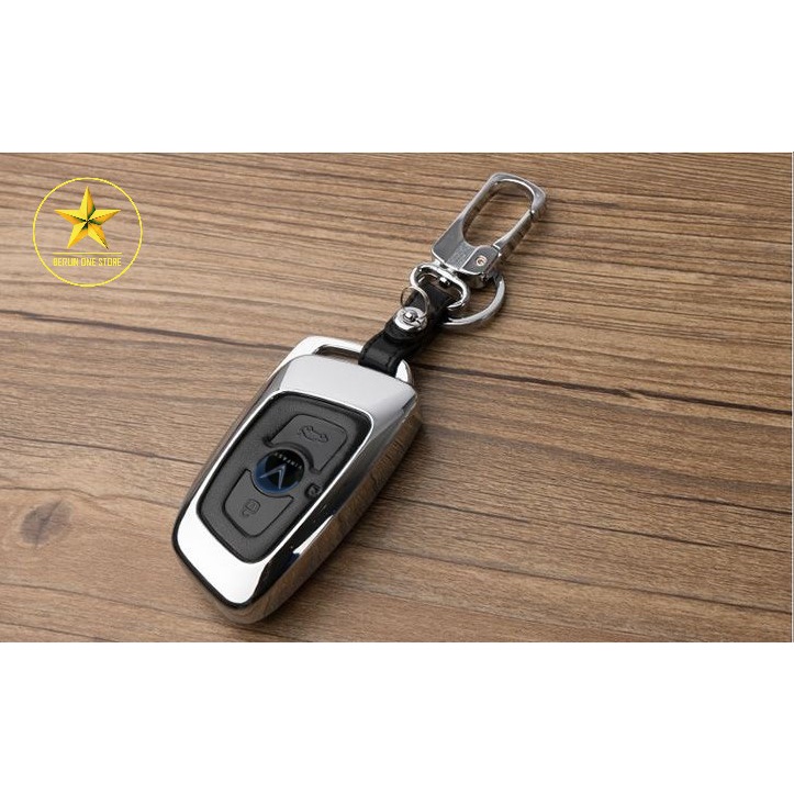 - Ốp kim loại bọc chìa khóa xe hơi ô tô Vinfast Lux A &  Vinfast Lux SA đẳng cấp - Logo Vinfast - Mẫu 9