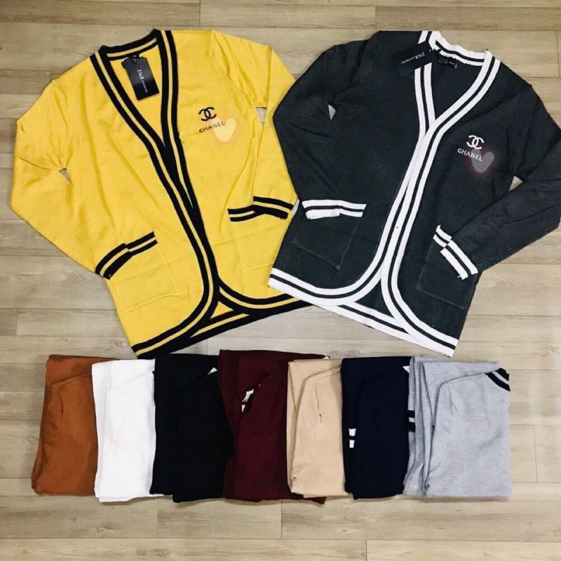 Áo khoác len dáng dài phối viền vạt bầu mẫu mới.