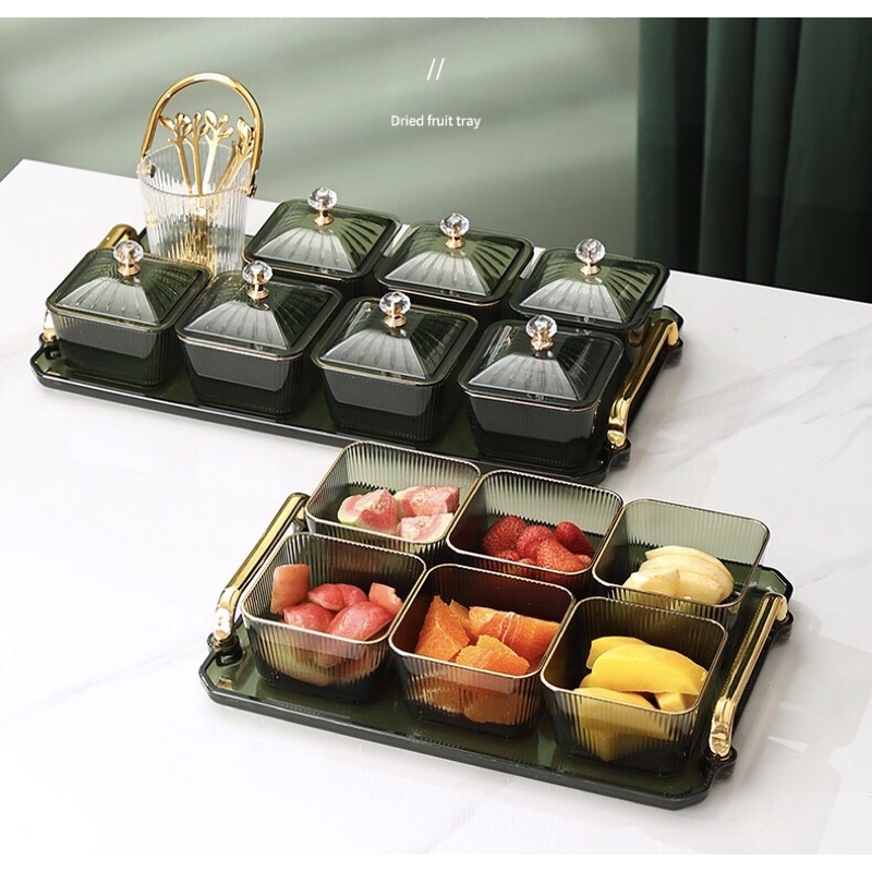 Khay đựng bánh kẹo, mứt và hoa quả để bàn phòng khách