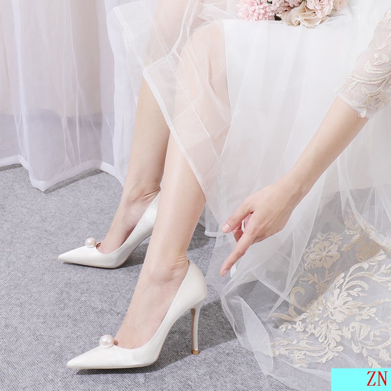 Giày Cao Gót 5cm 2022 Mũi Nhọn Đính Ngọc Trai Màu Xanh Lá/Đỏ Cho Cô Dâu