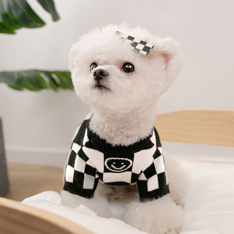 Quần áo thú cưng- Áo len caro trắng đen