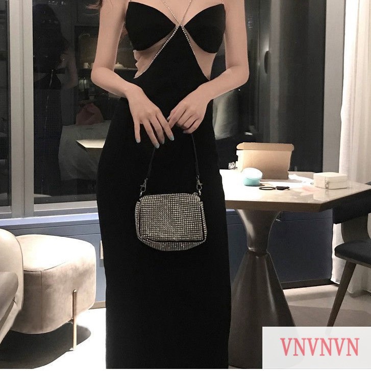 Đầm Sát Nách Cổ Chữ V Phối Lưới Kiểu Dáng Quyến Rũ | BigBuy360 - bigbuy360.vn