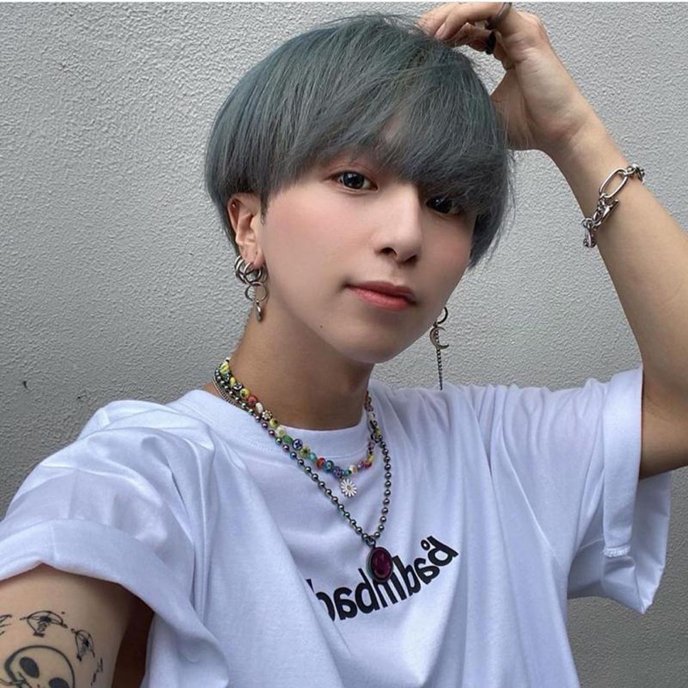 Vòng Cổ Hình Hoa Xinh Xắn Dành Cho Nữ