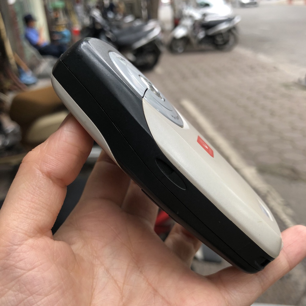Điện thoại cổ Nokia 6600 zin chính hãng 100%