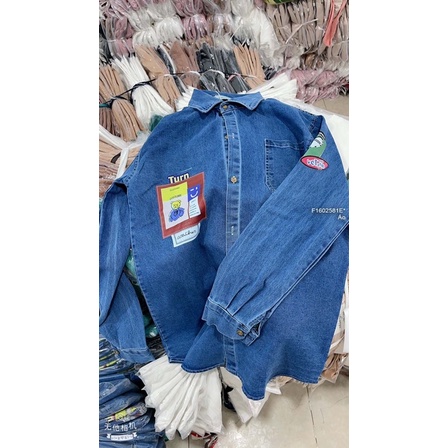 Áo sơ mi jeans lưng chữ